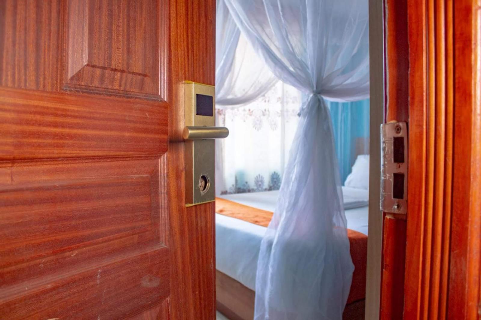 Deka Hotel Ngara Equity 奈洛比 外观 照片